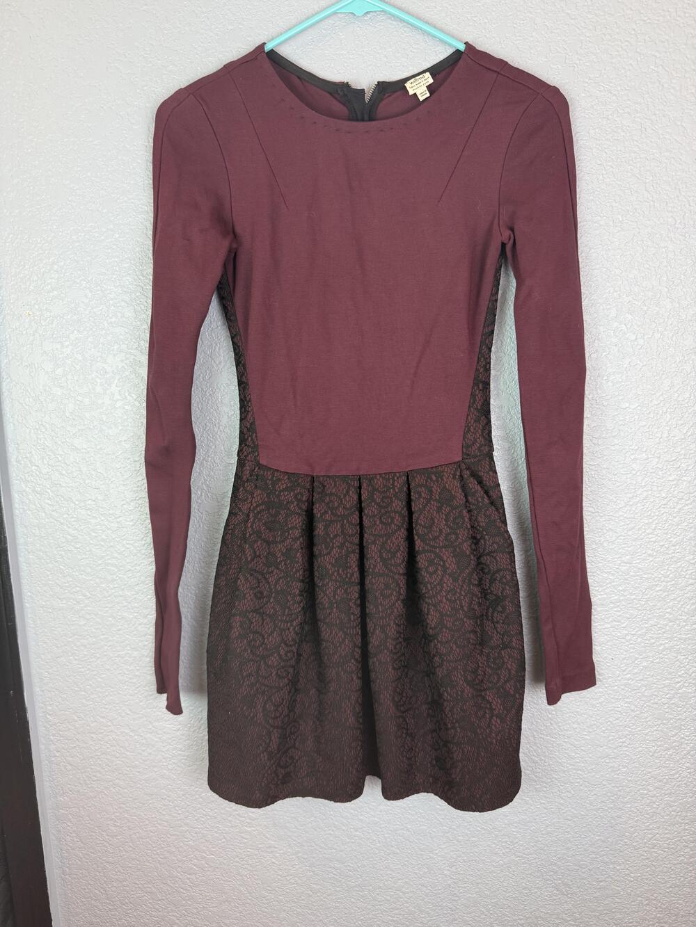 Wilfred Dress Womens Double Zero XS Burgundy Black Lace Long Sleeve Pockets